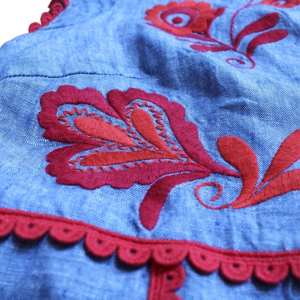 BODEN Size 6 Bea blue linen embroidered dress EUC Boho Summer Vacation Beach - Picture 8 of 9